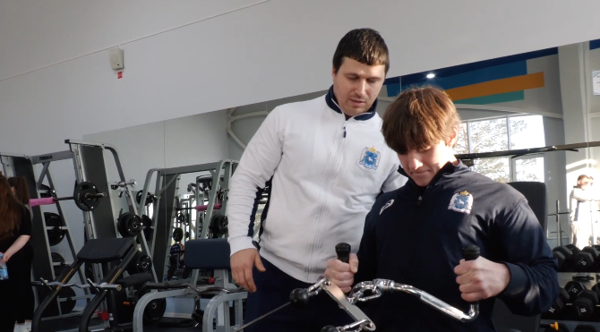 В спортшколе «Муравленко» обновили более 50 тренажеров