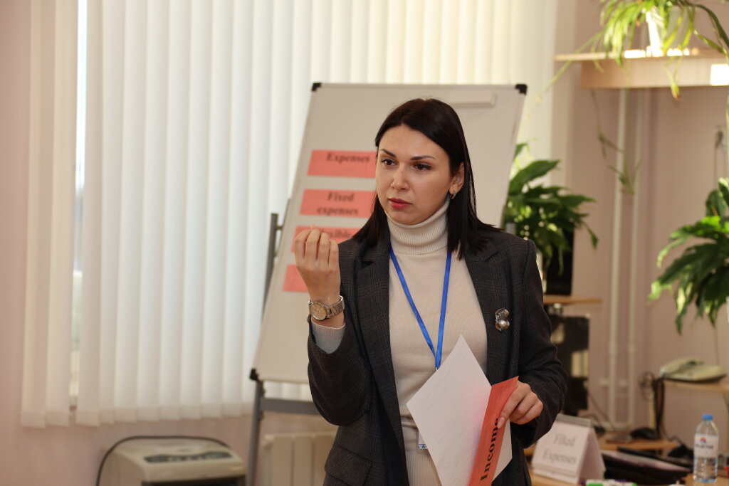 Начался приём заявок на участие в кадровой программе «Учитель Ямала»