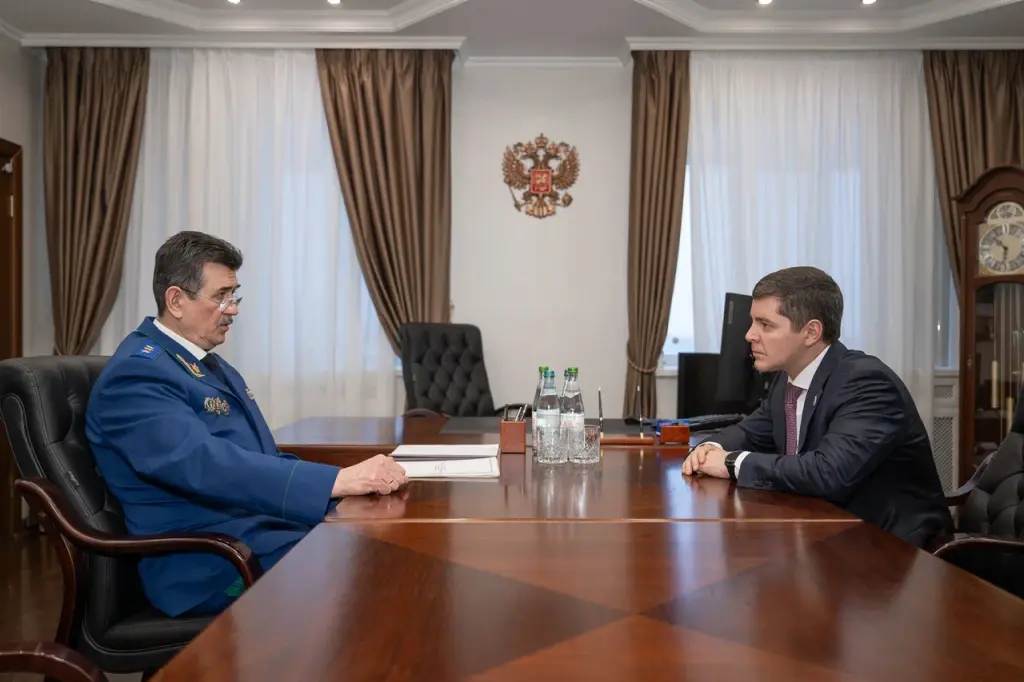 Дмитрий Артюхов встретился с заместителем Генпрокурора РФ Сергеем Зайцевым