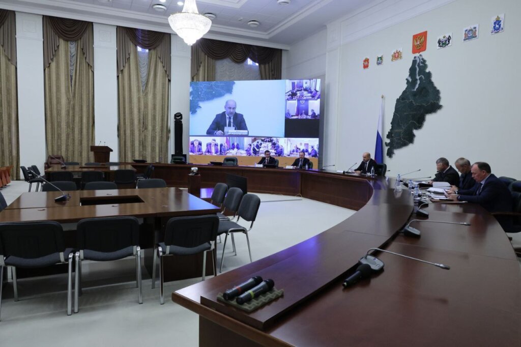 Полпред в УрФО провел Совет по вопросам местного самоуправления