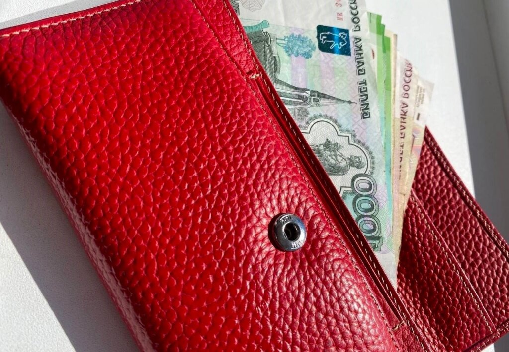 За апрель детские пособия ямальским семьям поступят досрочно