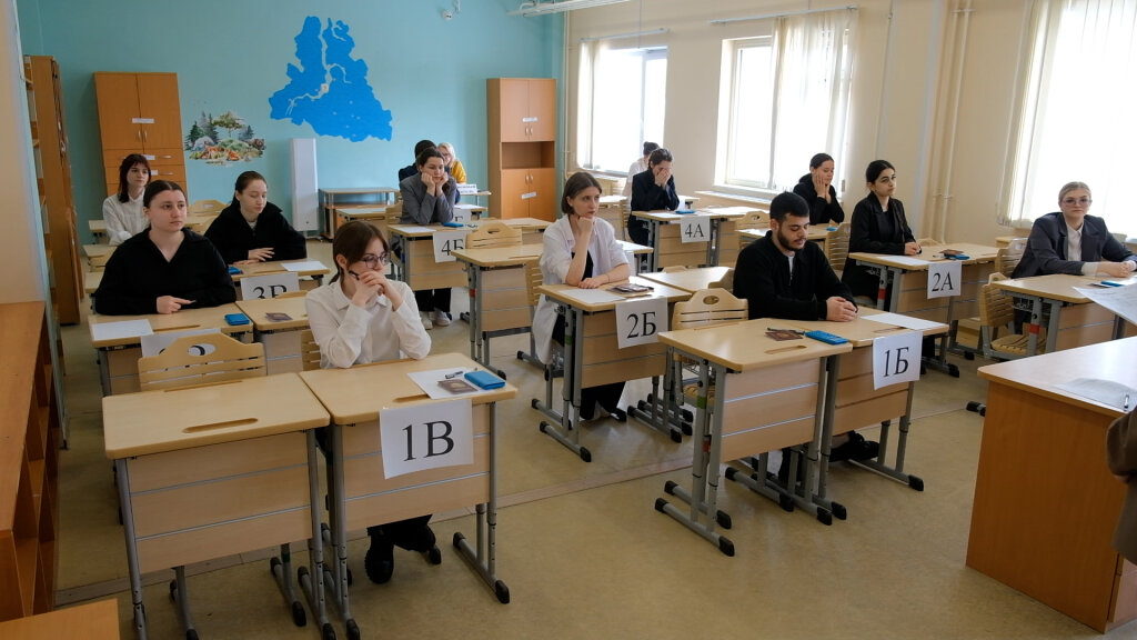 У выпускников началась экзаменационная пора