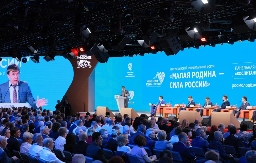 Город Муравленко вошел в топ-100 премии «Служение»