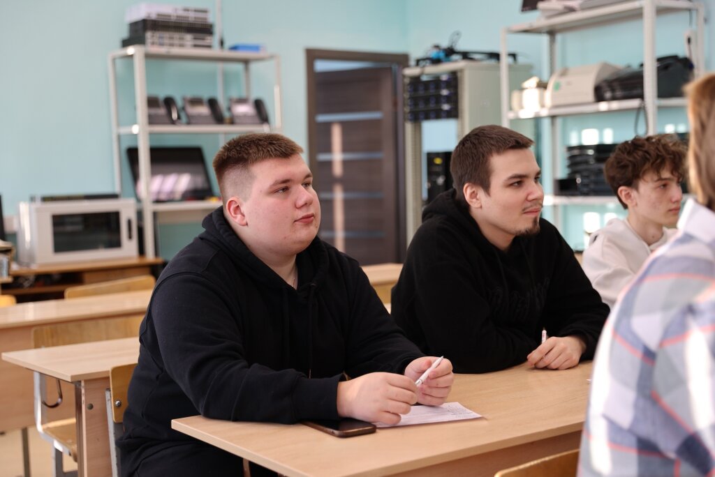 Муравленковский колледж запустил телеграм-канал «Центр карьеры»