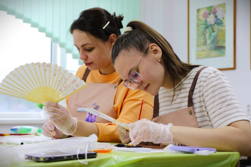 В Муравленко открылась творческая студия для будущих мам