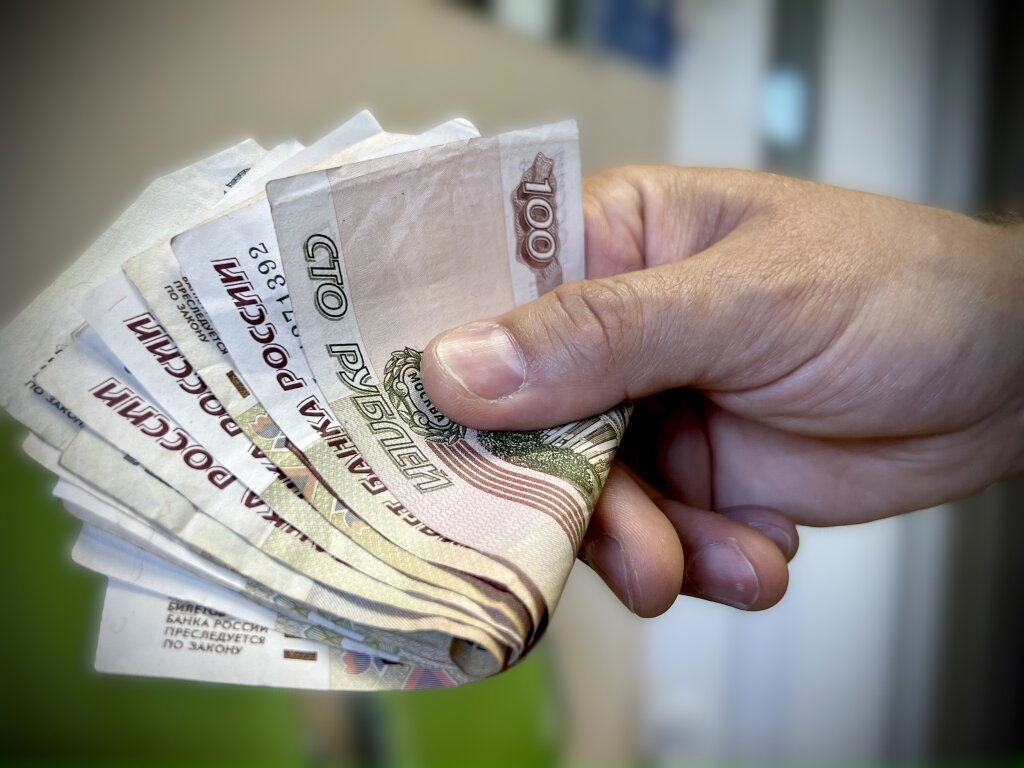 В России увеличат минимальный размер оплаты труда