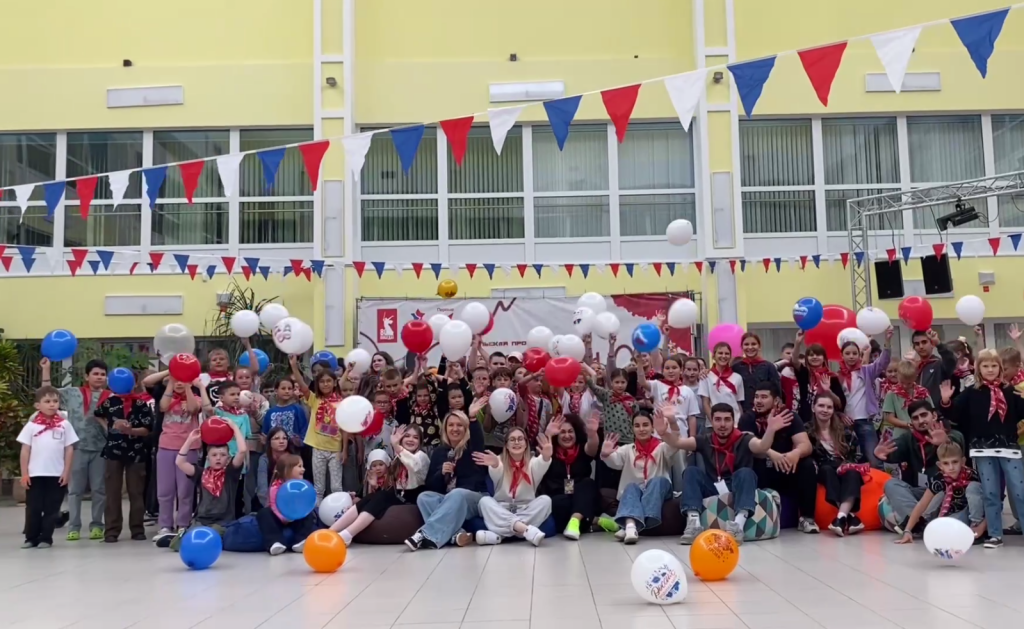 В Муравленко открылась третья смена пришкольных лагерей