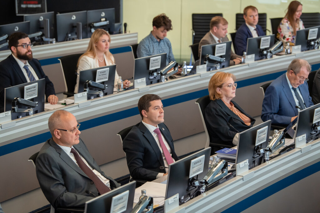 Дмитрий Артюхов рассказал, как на Ямале реализуются мероприятия Десятилетия науки и технологий