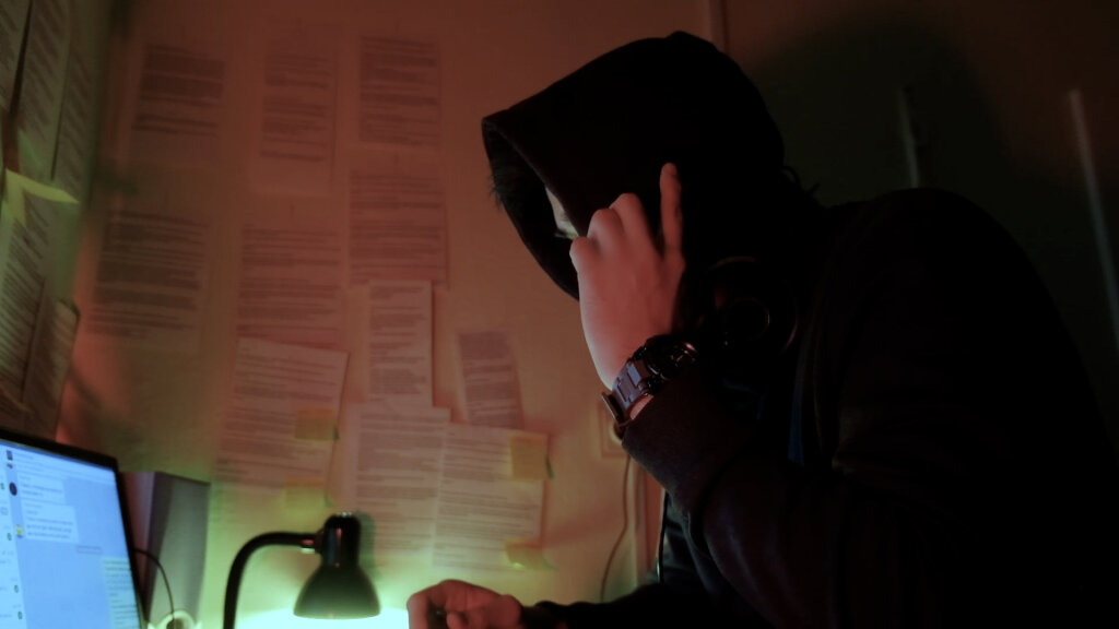 Сети обмана: скажите мошенникам нет