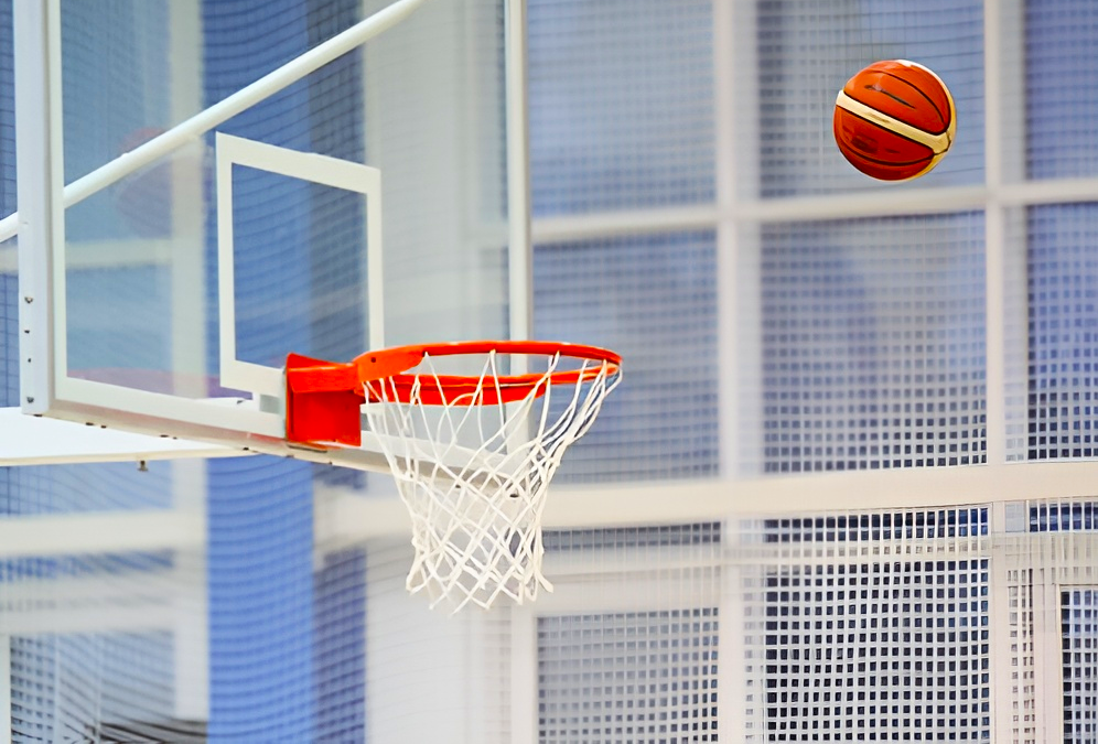 В центре «Сибирь» развернутся баскетбольные баталии