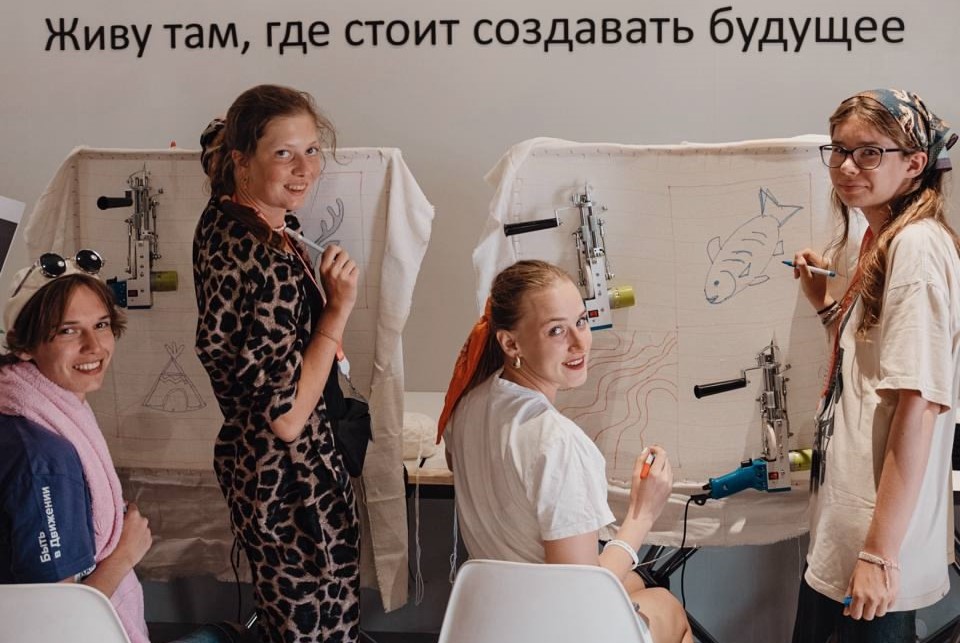 Максим Огнев поделился секретами мастерства с участниками «Таврида.АРТ»