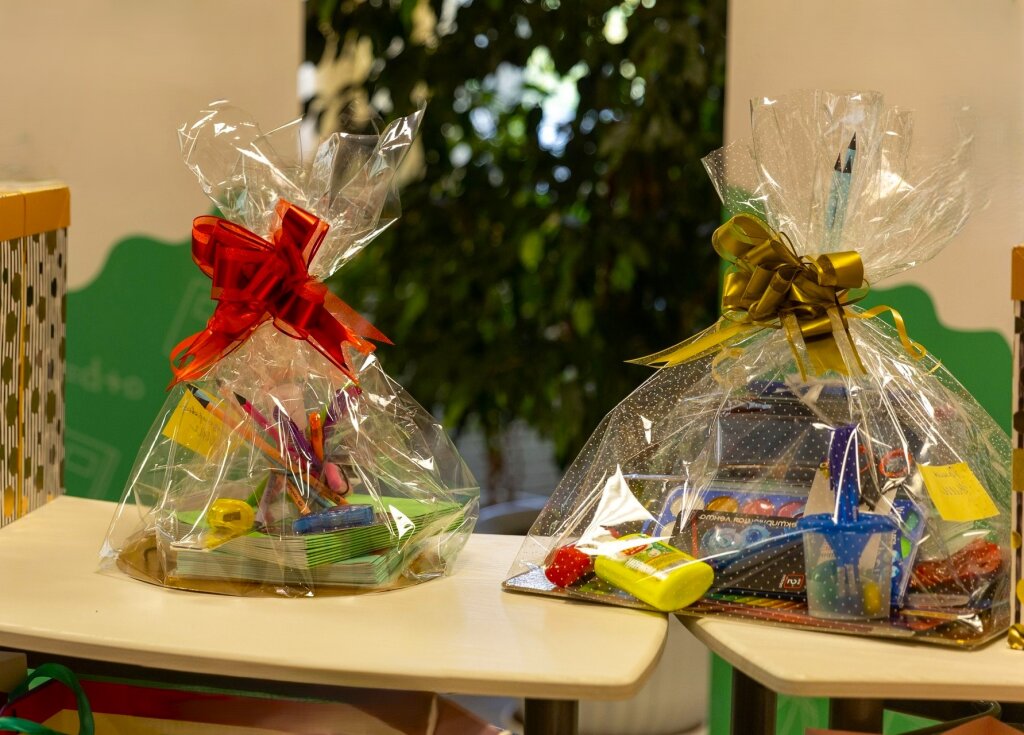 «Единая Россия» проводит акцию «Собери ребёнка в школу»