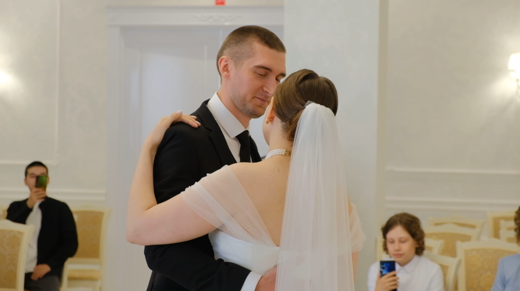 Муравленковцы выбирают красивые даты для регистрации брака