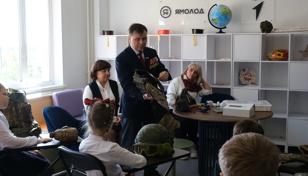 Проект «Лица дружбы» объединил школьников Муравленко и Николаевки