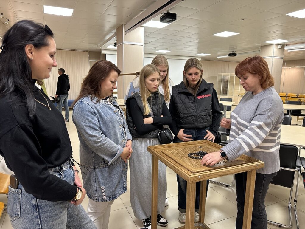 Гости из Волновахи присоединились к празднованию Дня города в Муравленко