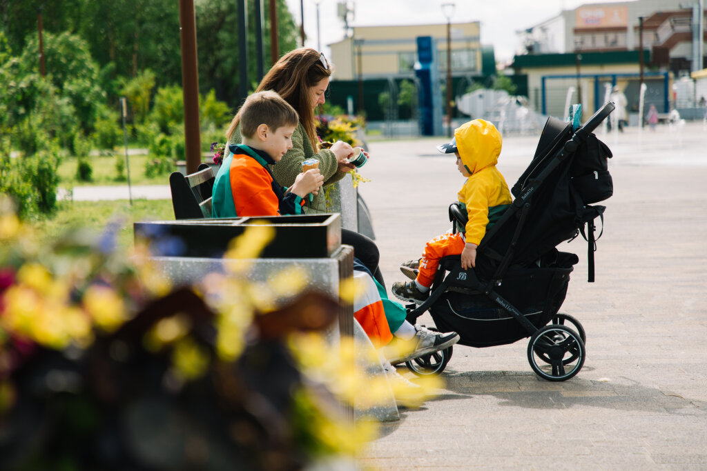 В октябре ямальцы получат выплаты и пенсии по новому графику