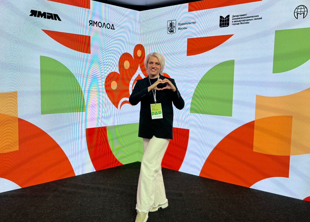 Ксения Романова участвует в ямальском слёте Всемирного фестиваля молодёжи