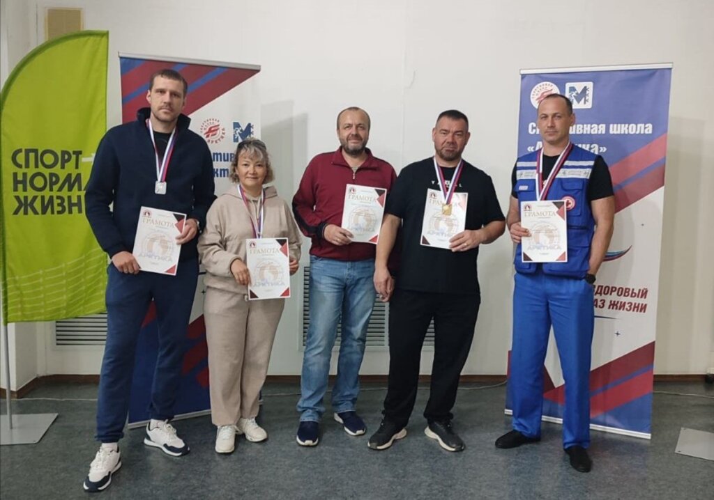 Команда городской больницы – победитель турнира по пулевой стрельбе