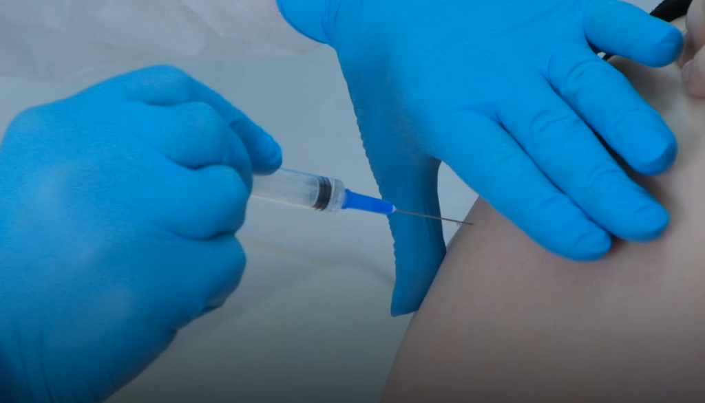 В Муравленко началась вакцинация против гриппа