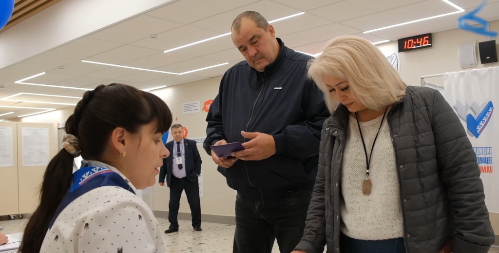 В Муравленко проходит заключительный день голосования