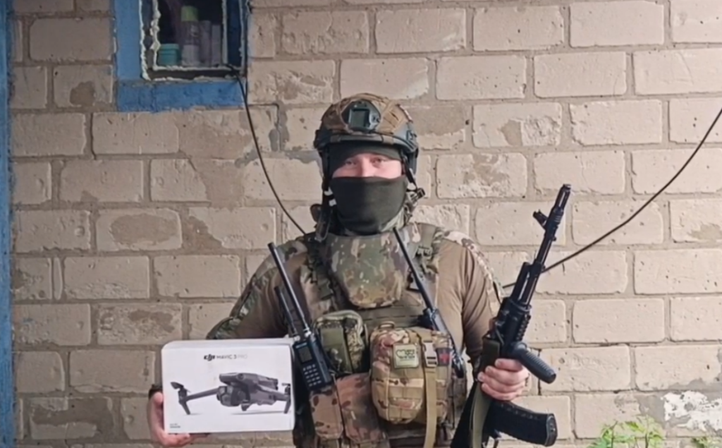 «Единая Россия» Ямала передала гуманитарную помощь бойцам специальной военной операции