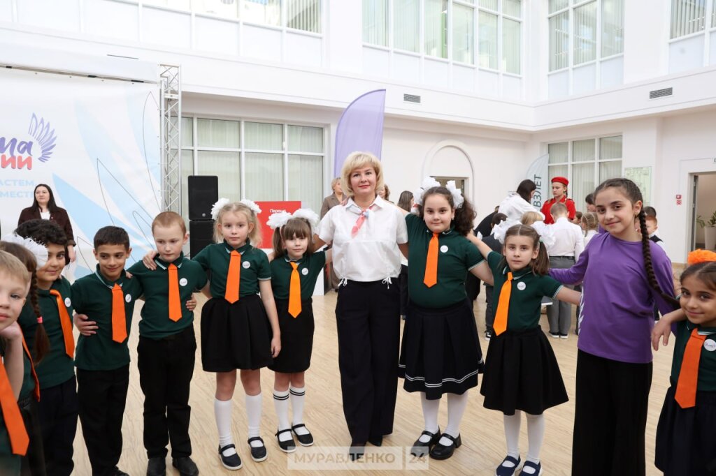 400 первоклассников стали частью движения «Орлята России»
