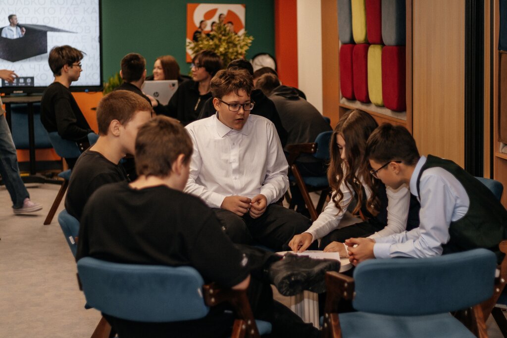 Лицеисты и педагоги четвертой школы – победители интеллектуальной игры