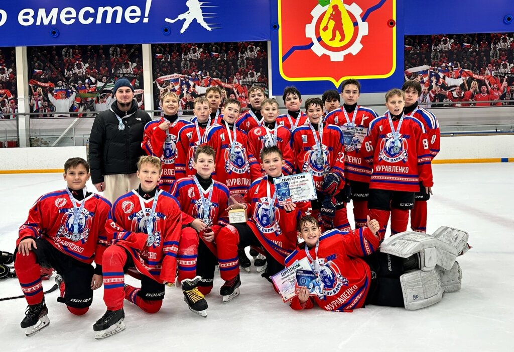 «Сэр Варк» – призер турнира «Хрустальная шайба»