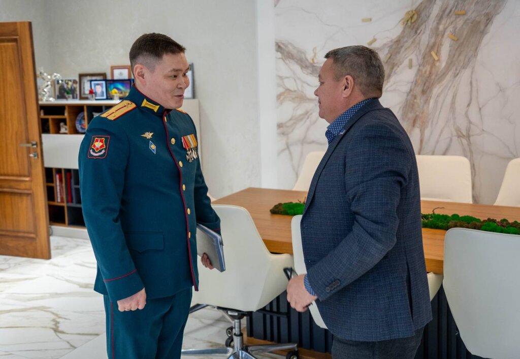 Депутаты Заксобрания стали наставниками для участников программы «Герои Ямала»