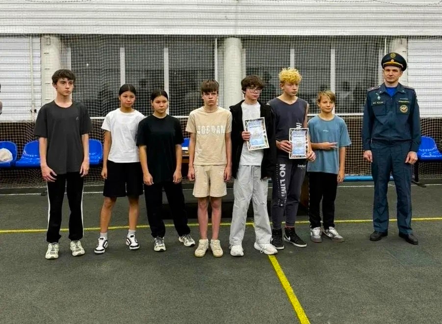 Сборная первой школы – лидер соревнований по пожарно-спасательному спорту