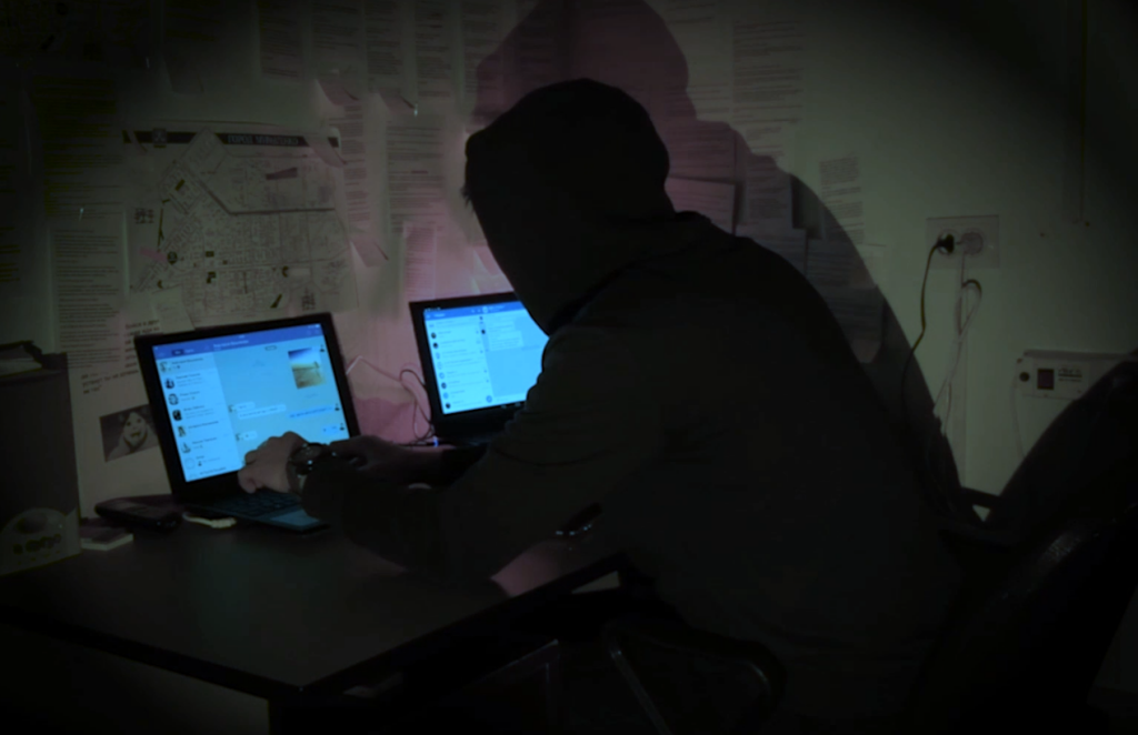 Житель Муравленко потерял более 6 миллионов рублей из-за лжеброкера