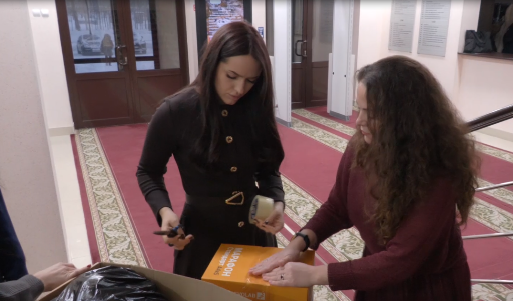 Семья Остаповых из Николаевки получит новогодние подарки