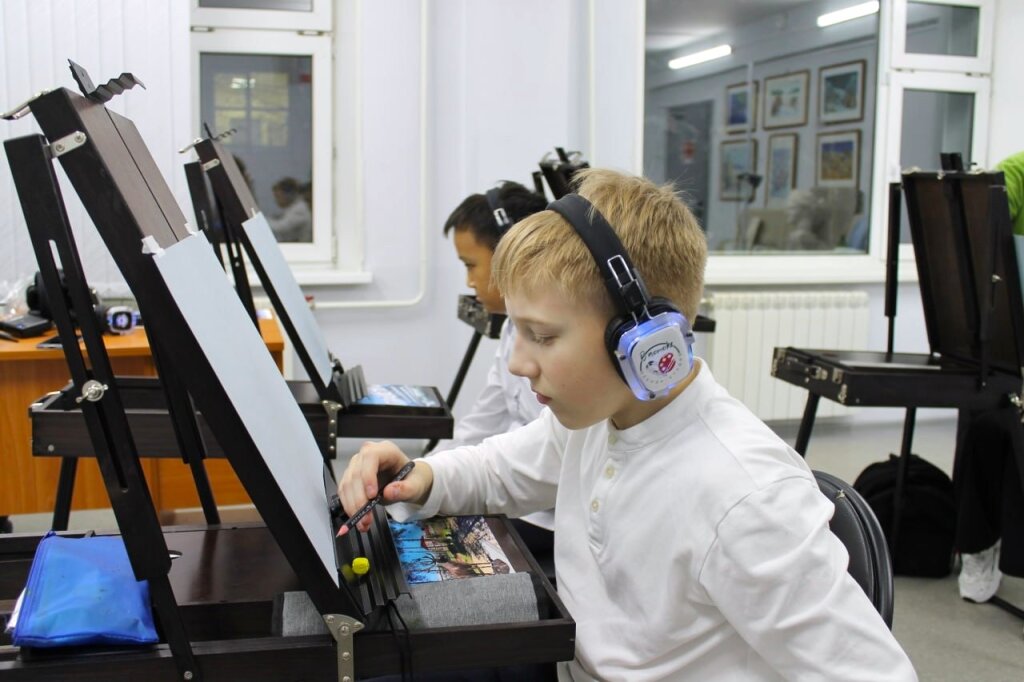 В ДШИ работает пленэр-студия