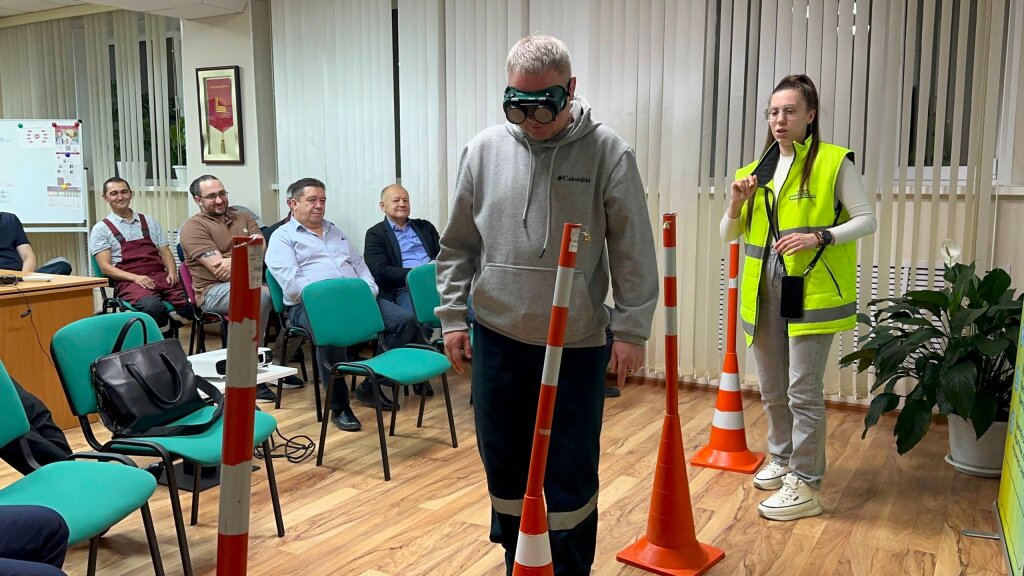 Муравленковцев учат безопасности на дорогах через интерактив