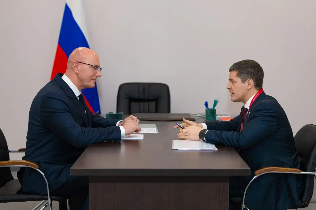 В Сочи прошла рабочая встреча Дмитрия Артюхова и Дмитрия Чернышенко