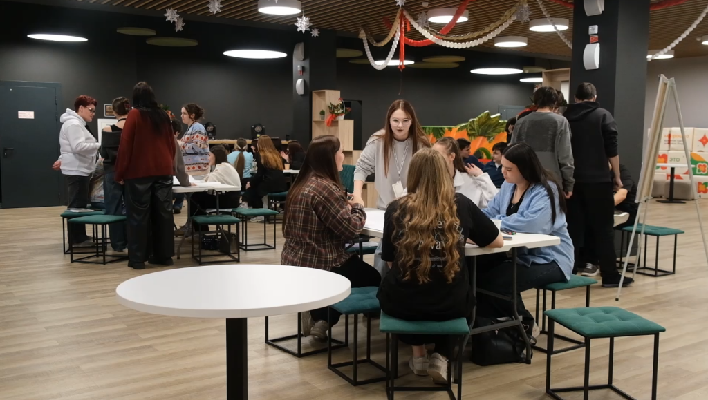 «Дари добро»: для волонтёров провели обучающий тренинг