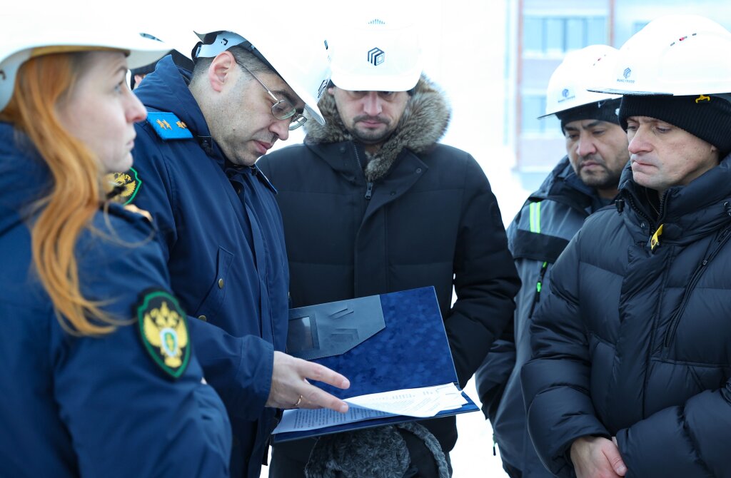 Муравленко с рабочим визитом посетил прокурор Ямала Дмитрий Конош