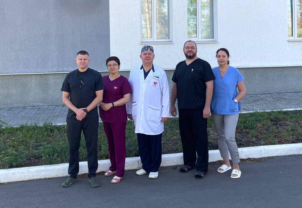 Более семи тысяч жителей Волновахского округа получили помощь ямальских медиков