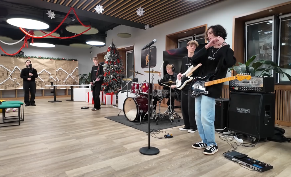 Молодёжь провела «Ночь в «Школе Ямолод»