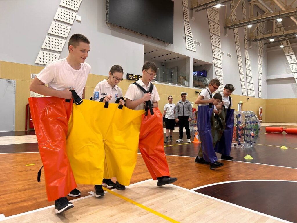 Для детей особой заботы провели новогодний спортивный фестиваль