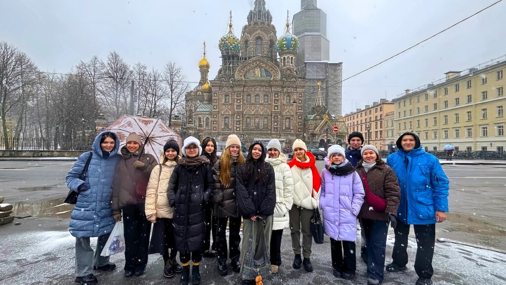 Обладатели сертификата «ЯНАОлимп» отправились в профориентационную поездку