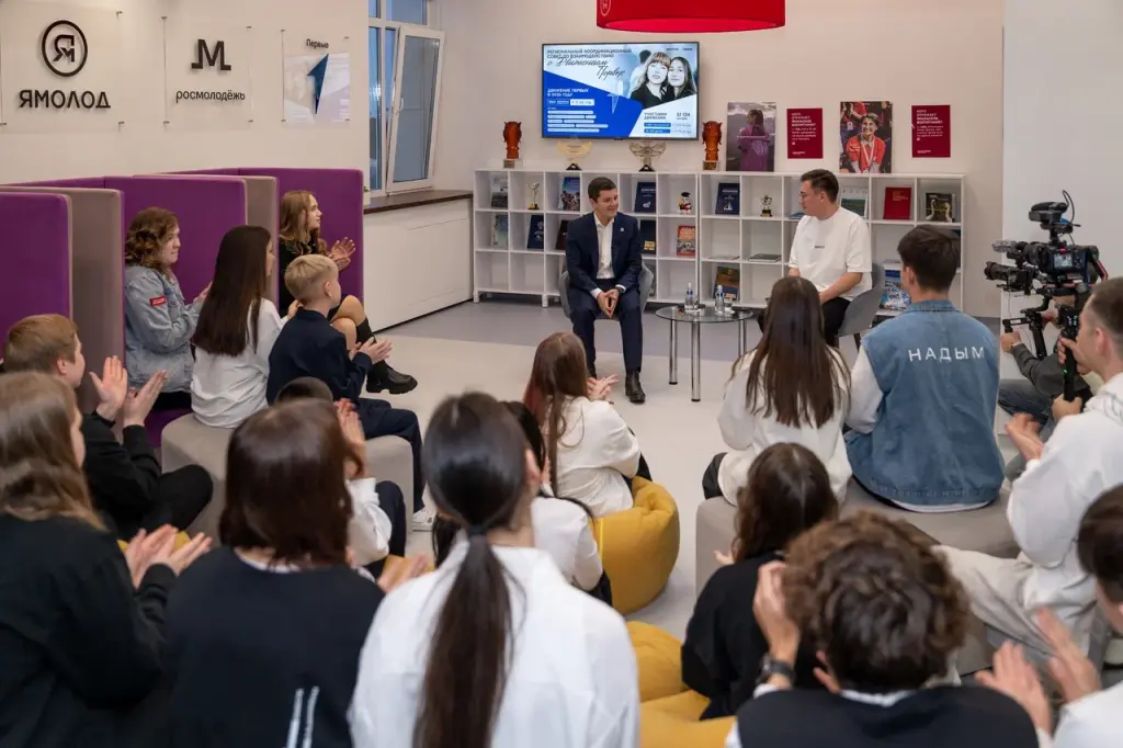 Дмитрий Артюхов встретился с Первыми Ямала