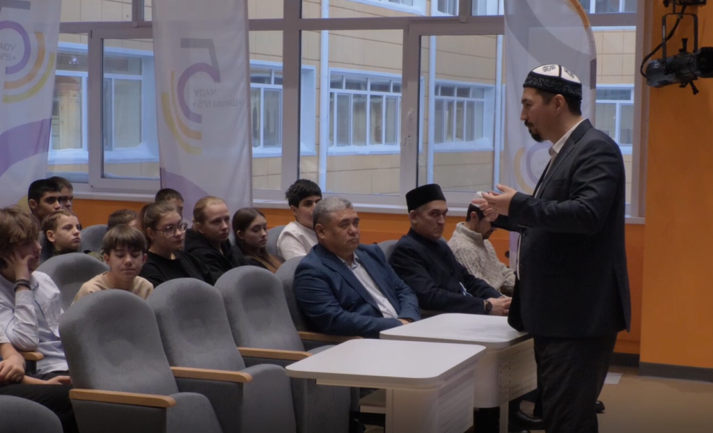 Муравленковским школьникам рассказали об основах религии