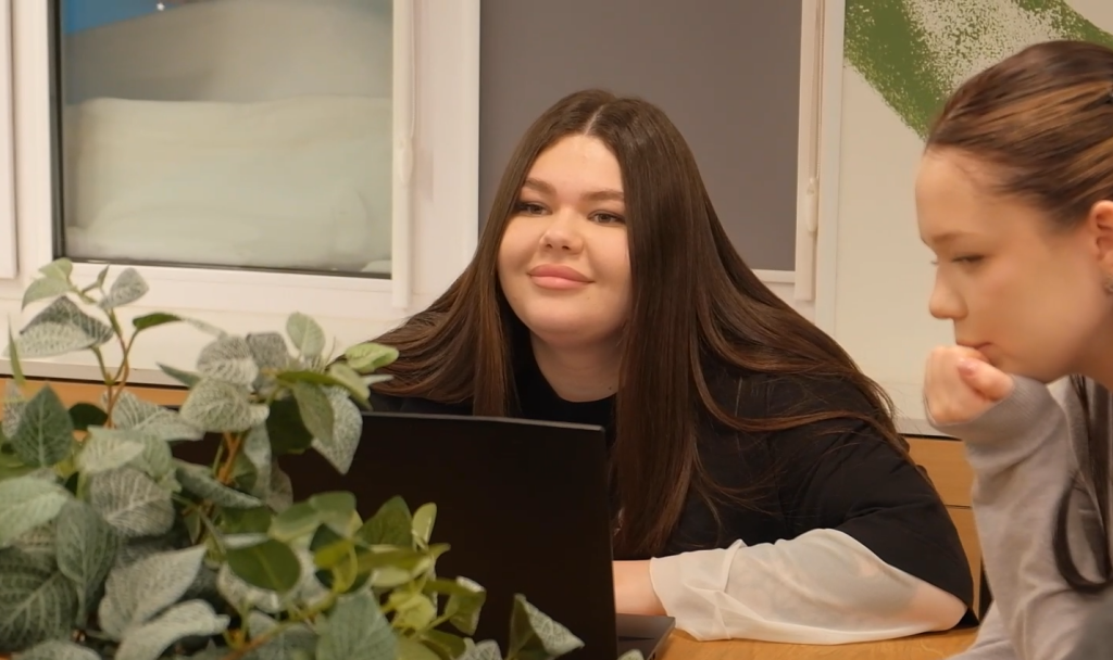 Более 600 муравленковцев получают знания в «Школе Ямолод»