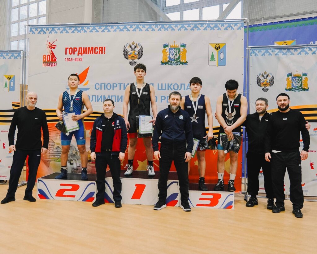 Чимит-Оол Чимитей – призёр первенства Урала по борьбе