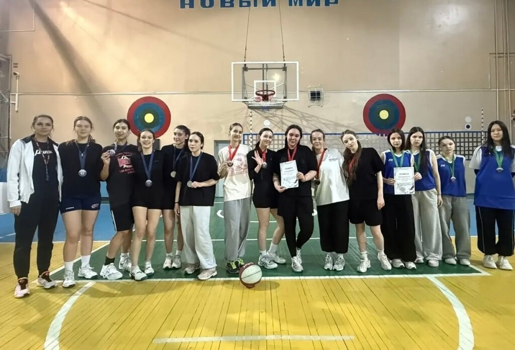 В Муравленко определили лучших баскетболистов среди девушек