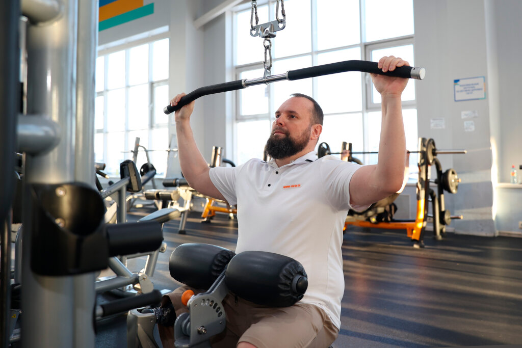 Ветеранам СВО вручают комплекты адаптивной одежды