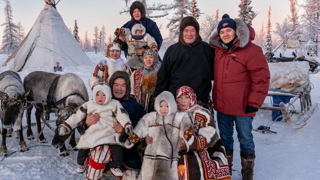 На Ямале вручили 400-й чумовой капитал молодой кочевой семье