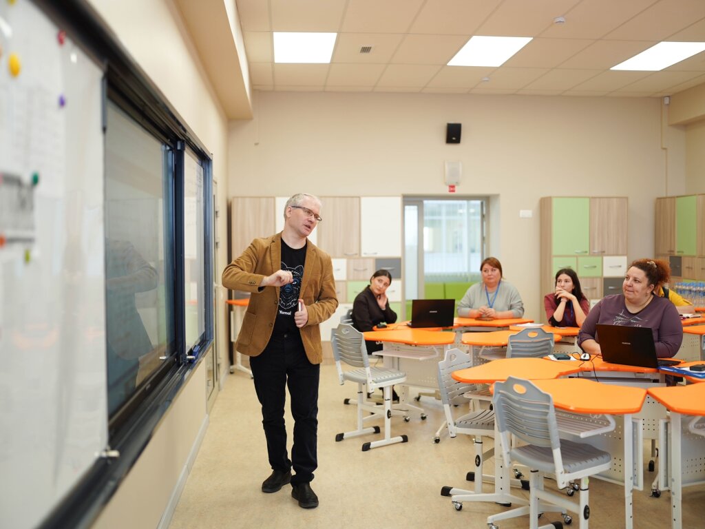 Форум «Точка притяжения: образование» претендует на премию «Служение»