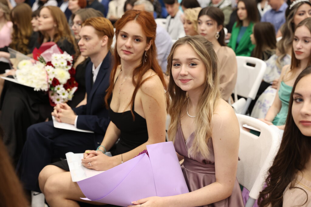 В Муравленко пройдёт череда встреч выпускников